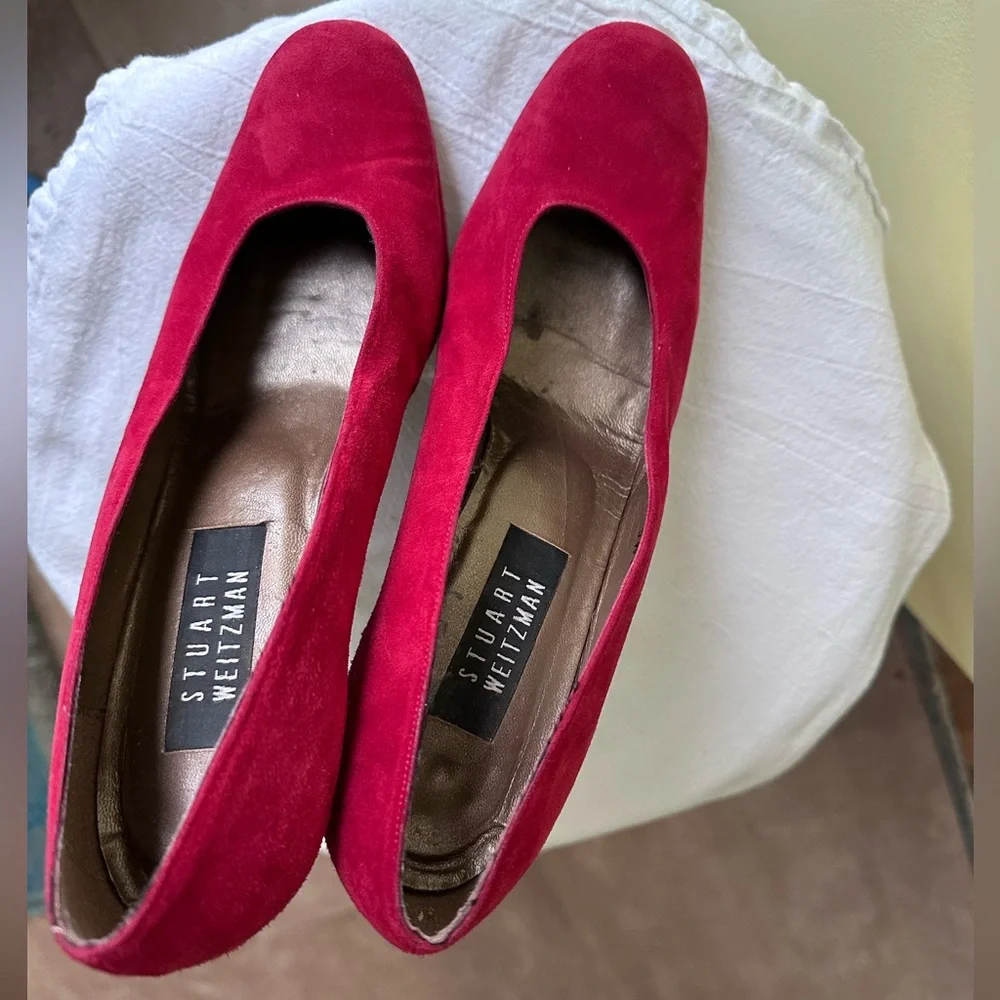 Bold Feminine Red Suede Platform Chunky Heels Leather Soles Stuart Weitzman ~ 9